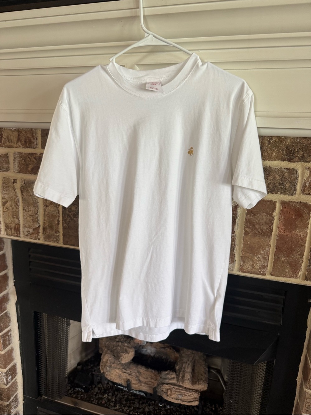 Brooks Brothers White Short-Sleeve Crewneck T-Shirt with Gold Logo